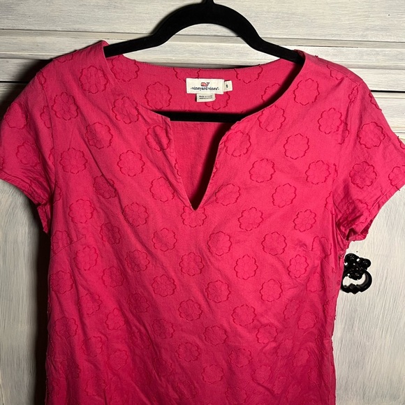 Vineyard Vines Hot Pink Daisy Embroidered Cotton Split Neck Shift Sundress - Picture 4 of 6